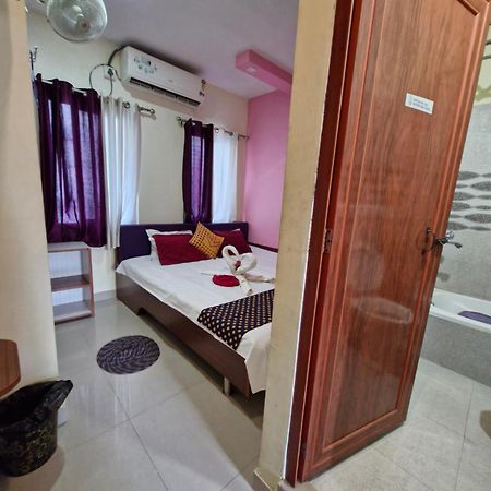 Faith Hotel Sziliguri Kültér fotó